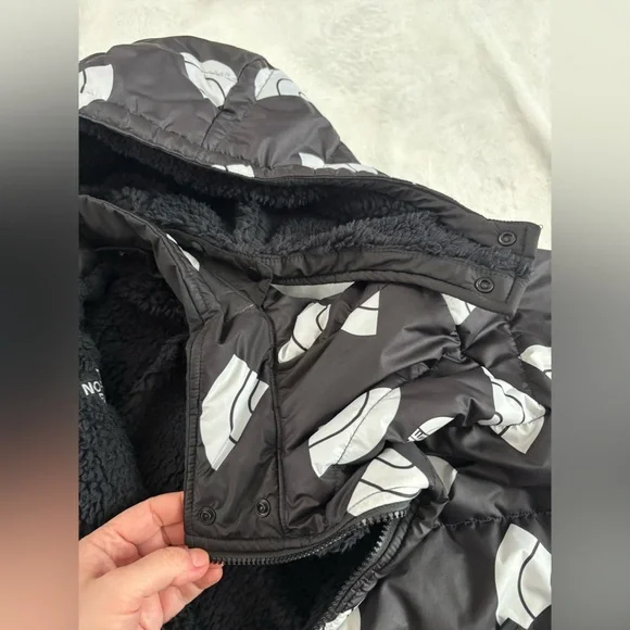 The North Face Boys Reversible Perrito Hooded Jacket XL (14/16) Black Logo - Picture 11 of 16